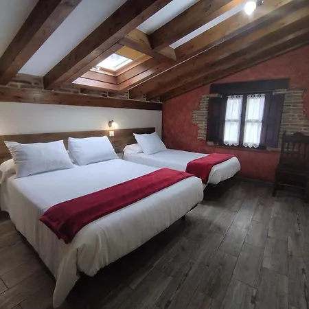 Legado De Santillana * Santillana del Mar