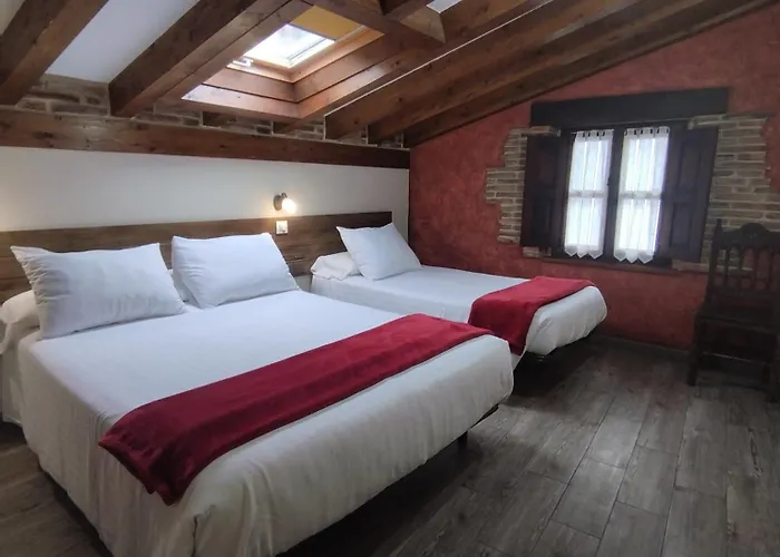 Legado De Santillana * Santillana del Mar