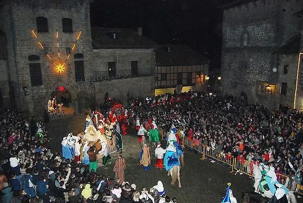 Legado De Santillana Apartment *