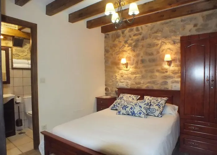 Legado De Santillana Apartment