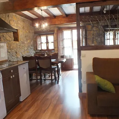 Legado De Santillana Appartement *